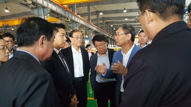 新加坡社會(huì)與家庭部部長(zhǎng)蒞臨新松